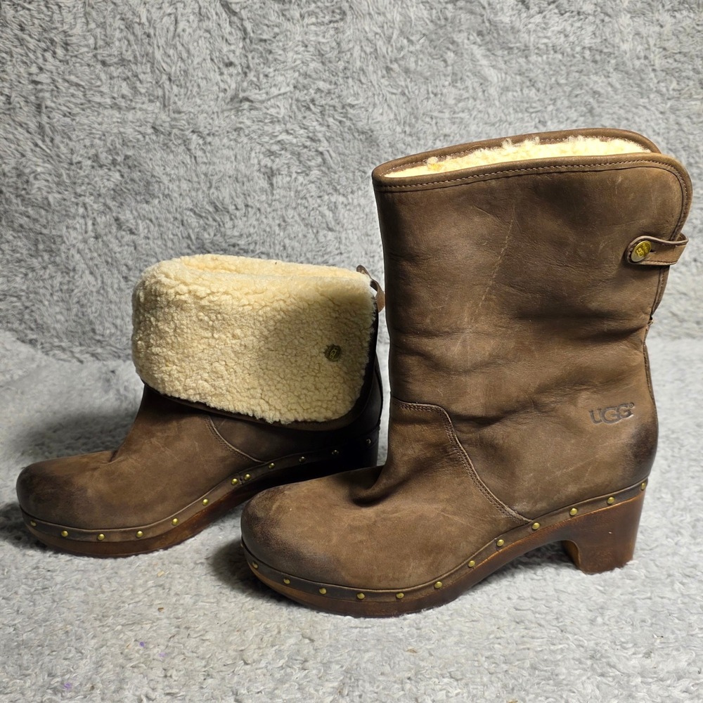 UGG Lynnea‎ 2 Way Clog Boots Brown Leather Shearling Studded Women 9 Excellent